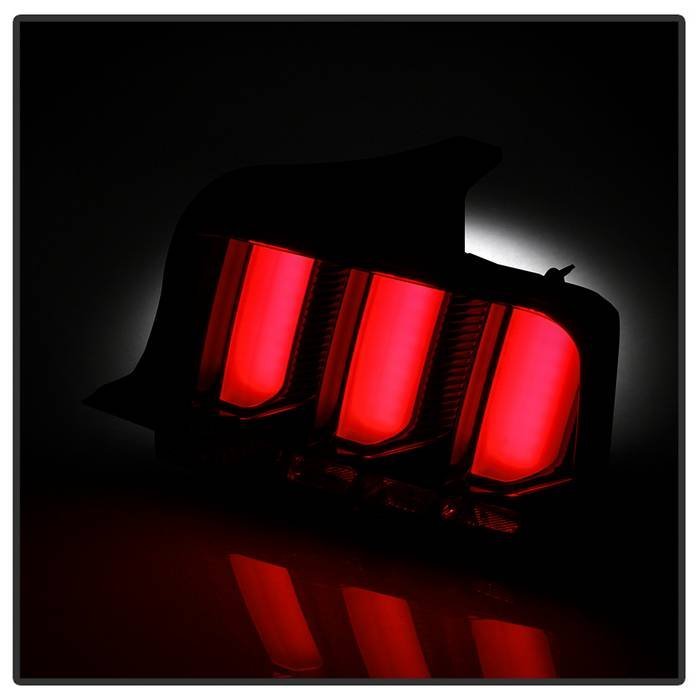 Ford Mustang 2005-2009 (Red Light Bar) LED Tail Lights - Black