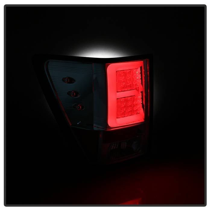 Jeep Grand Cherokee 05-06 Version 2 Light Bar LED Tail Lights - Chrome