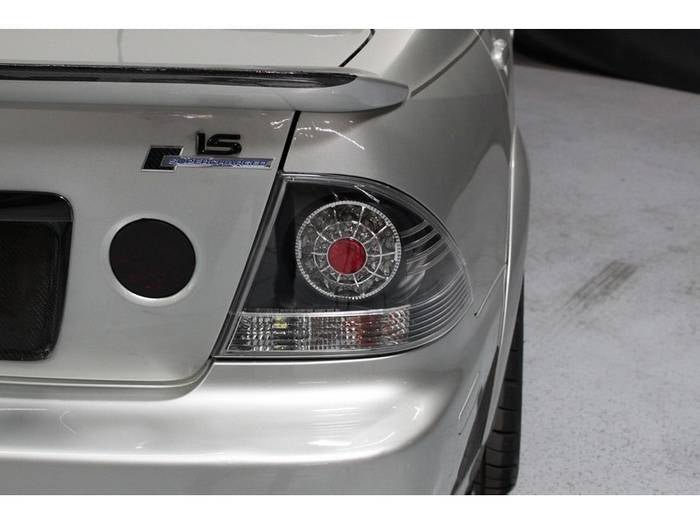 Lexus IS 300 01-05 LED Tail Lights - Black