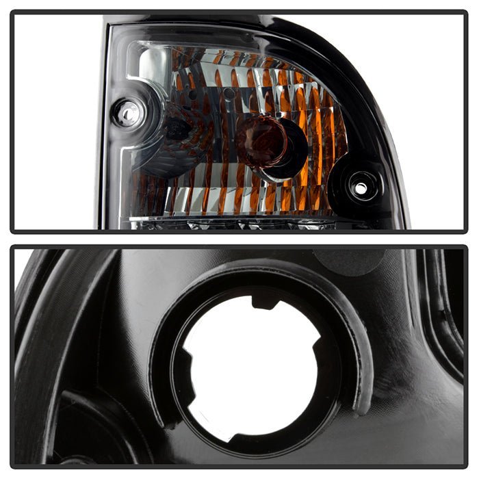 Toyota Tacoma 01-04 LED Tail Lights - Smoke