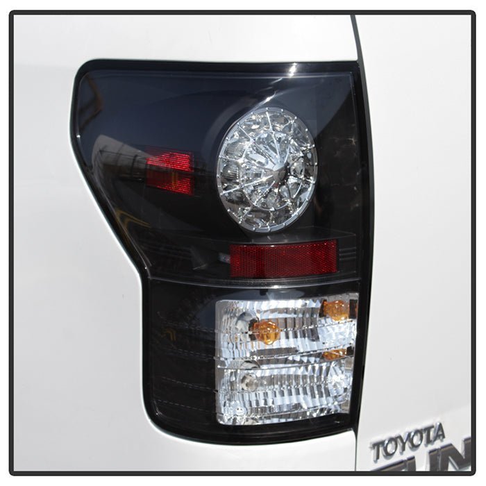 Toyota Tundra 07-13 LED Tail lights - Black
