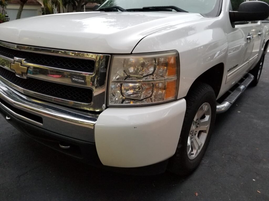 Chevy Silverado 07-13 Projector Headlights CCFL Halos & DRL Smoked/Black
