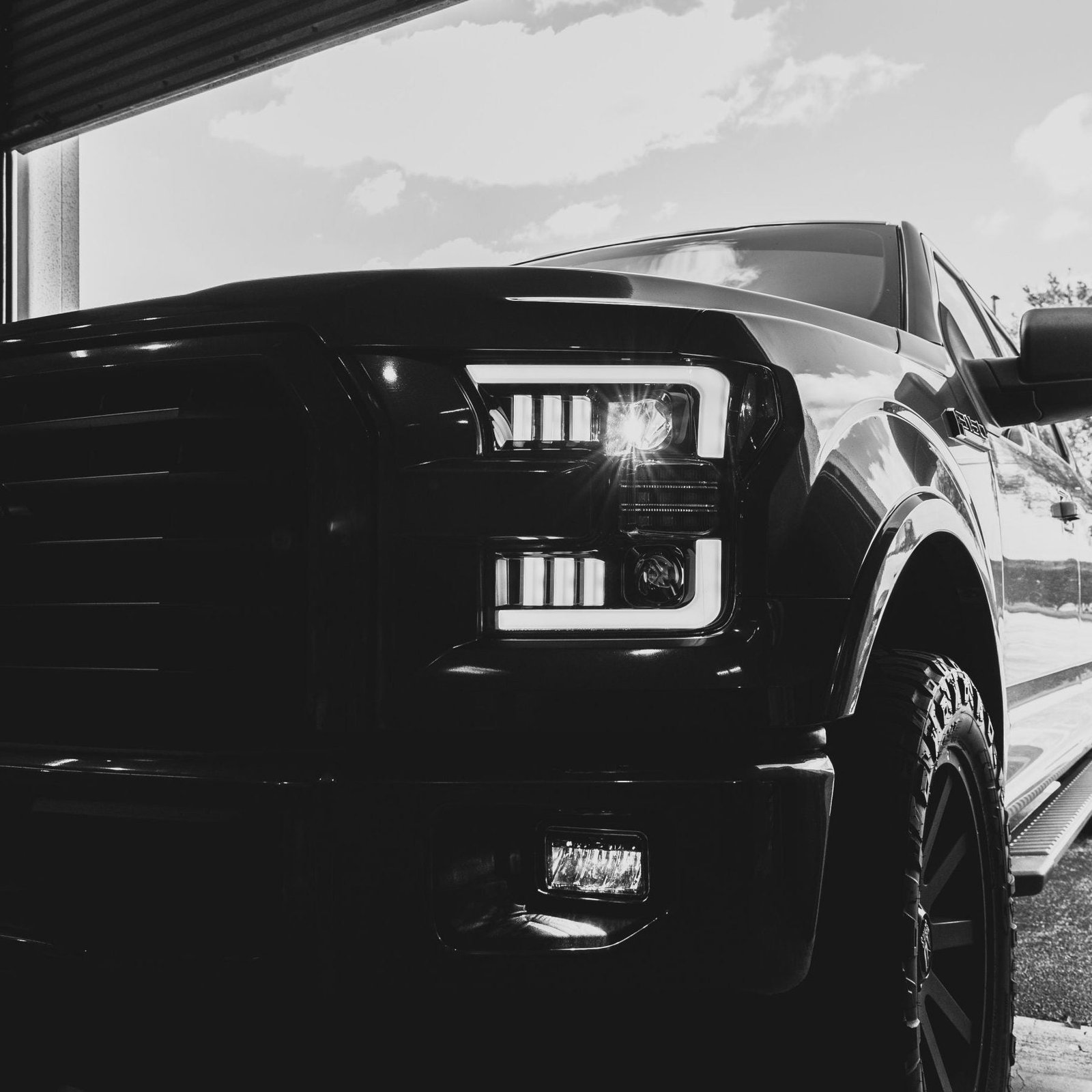 Ford F150 15-17 6K Projector Headlights OLD DRL & LED in Smoked/Black - Image 6
