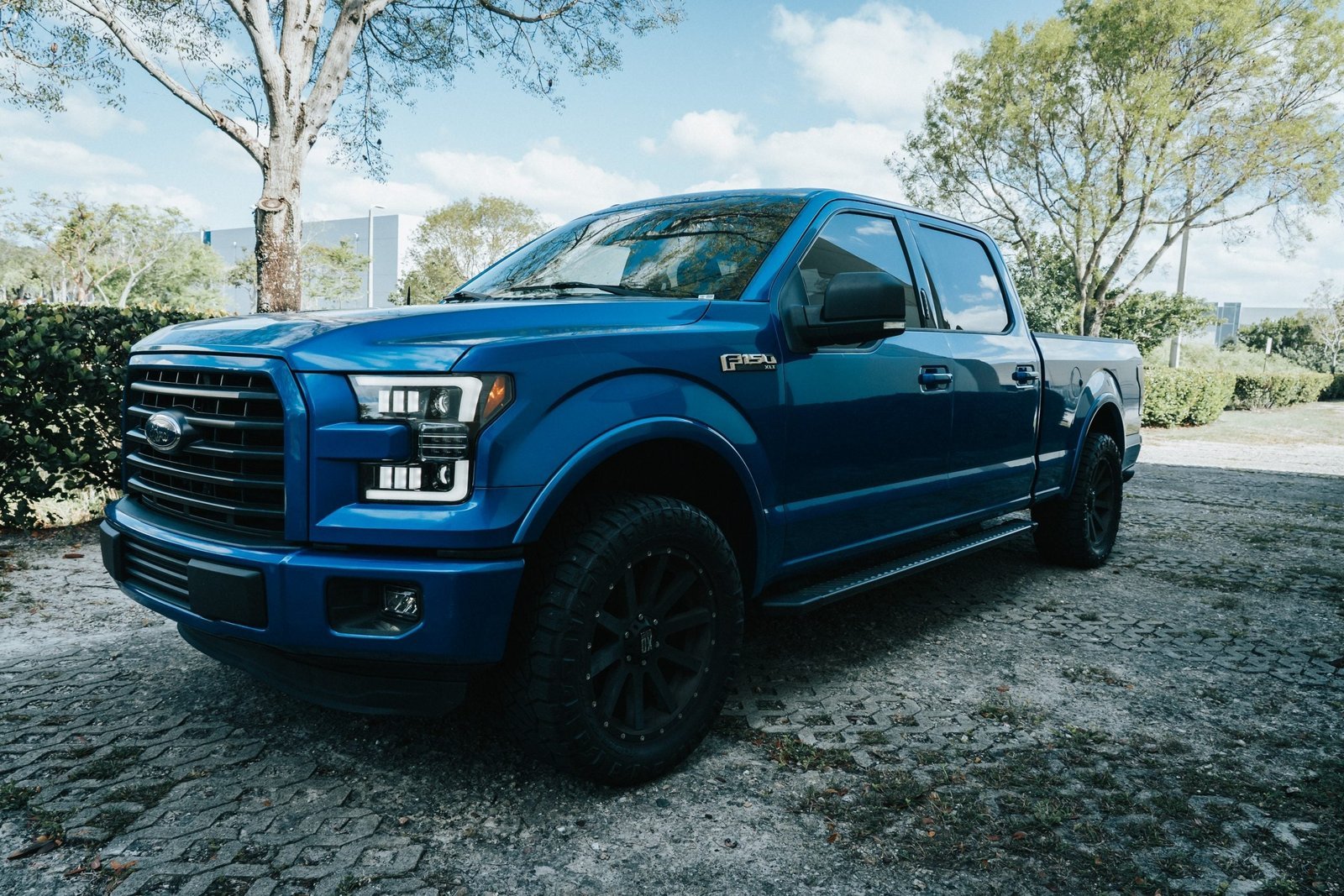 Ford F150 15-17 Projector Headlights OLED DRL LED Turn Signs in Smoked/Black - Image 7