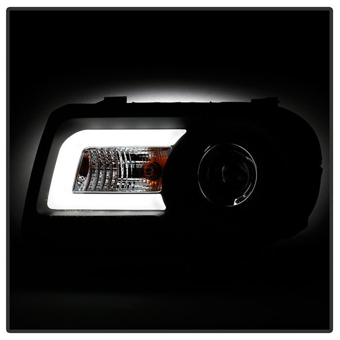 Chrysler 300C 05-10 Projector Headlights  - Black