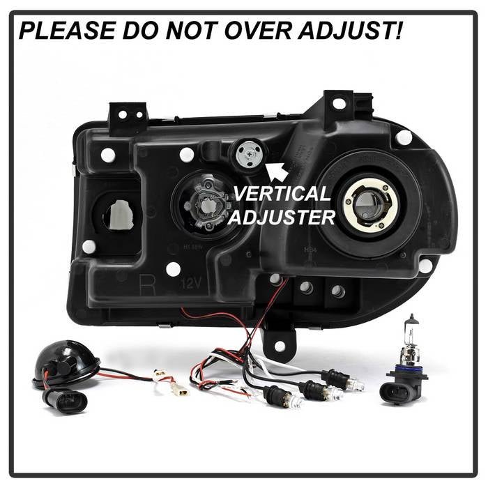 Chrysler 300C 05-10 Projector Headlights- Smoke
