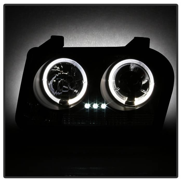 Chrysler 300 05-08 Projector Headlights - Black