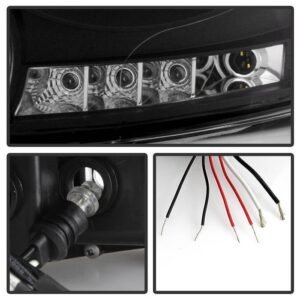 Dodge Ram 1500 06-08 / Ram 2500/3500 06-09 Projector Headlights  - Black - Image 4