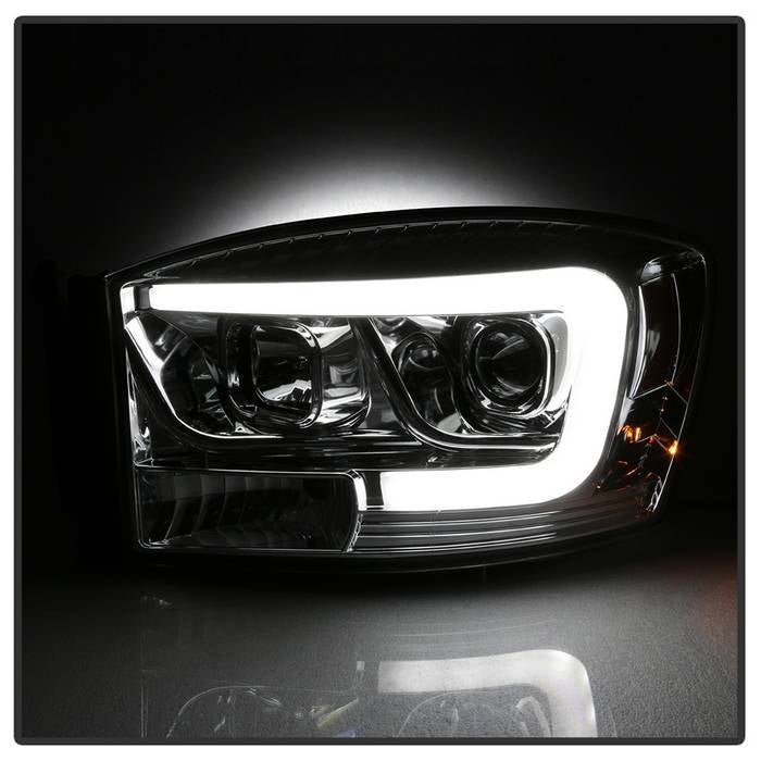 Dodge Ram 1500 06-08 / Ram 2500/3500 06-09 Projector Headlights - Light Bar DRL - Chrome