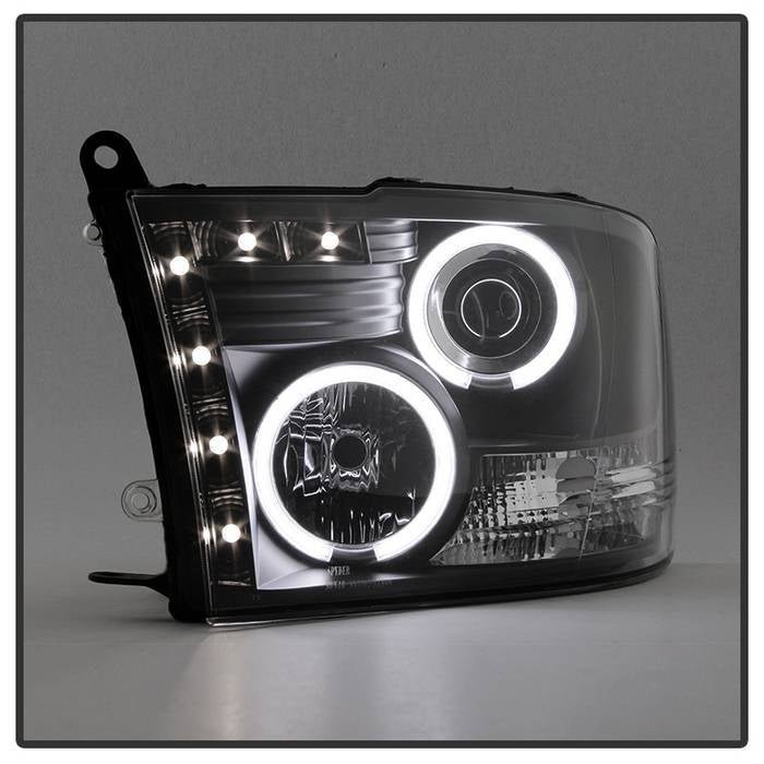 Dodge Ram 1500 09-18 / Ram 2500/3500 10-19 Projector Headlights  - Black
