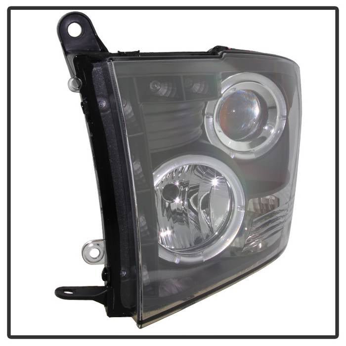 Dodge Ram 1500 09-18 / Ram 2500/3500 10-19 Projector Headlights - LED Halo - Black