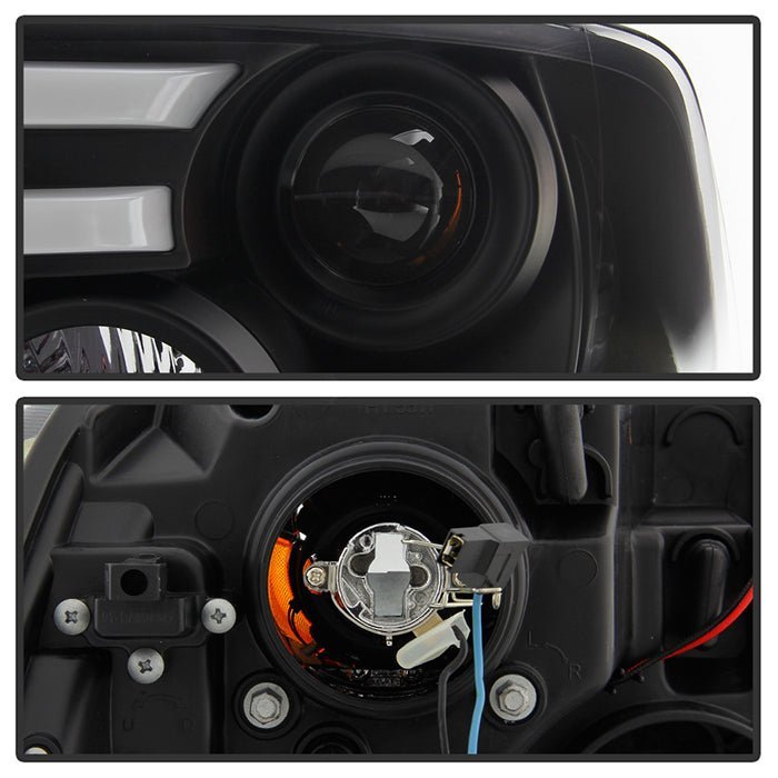 Dodge Ram 1500 09-18 / Ram 2500/3500 10-19 Projector Headlights Black