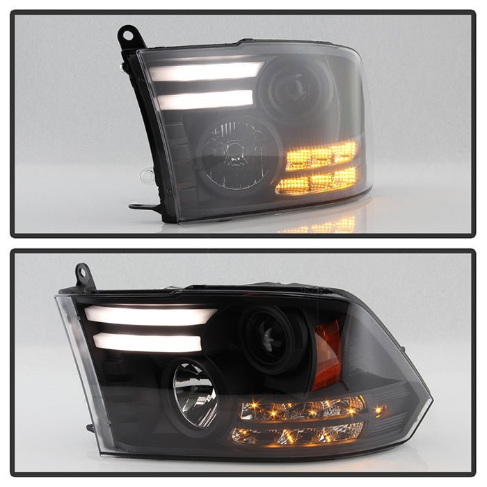 Dodge Ram 1500 09-18 / Ram 2500/3500 10-19 Projector Headlights Black