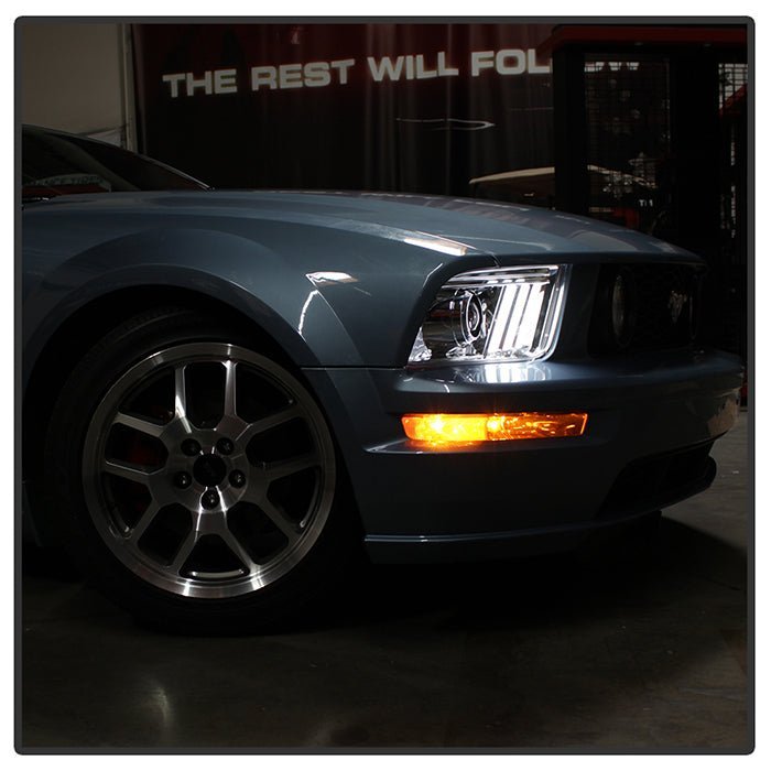 Ford Mustang 2005-2008 Projector Headlights - DRL LED - Chrome