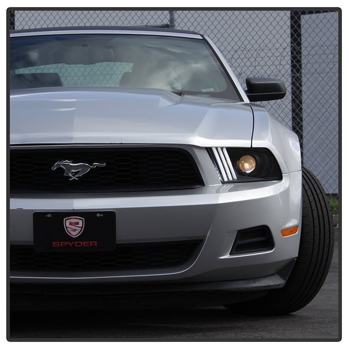 Ford Mustang 2010-2014 Projector Headlights - LED Sequential Turn Signals - Black