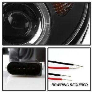 Mercedes Benz C-Class 01-05 4Dr Only Projector Headlights  - Black - Image 4