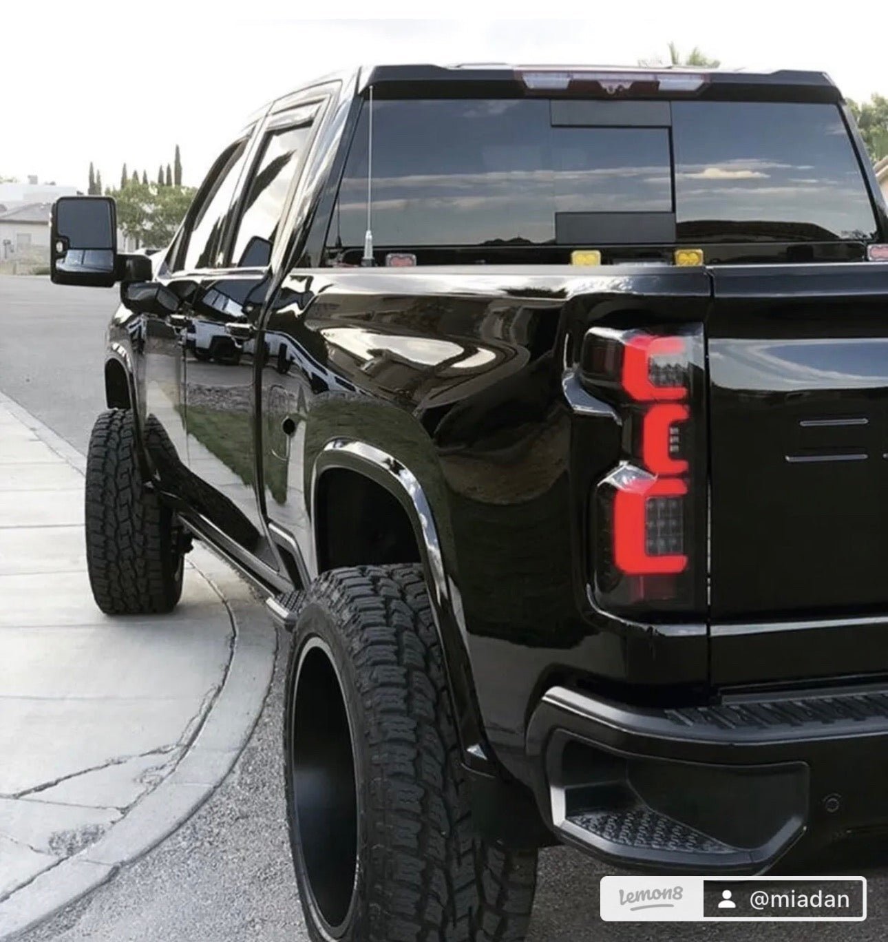 Chevy Silverado 1500 19-23 (Replaces OEM Halogen Tail Lights ONLY) Tail Lights OLED Smoked - Image 2