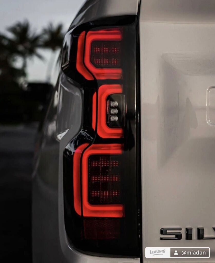 Chevy Silverado 1500 19-23 (Replaces OEM Halogen Tail Lights ONLY) Tail Lights OLED Smoked