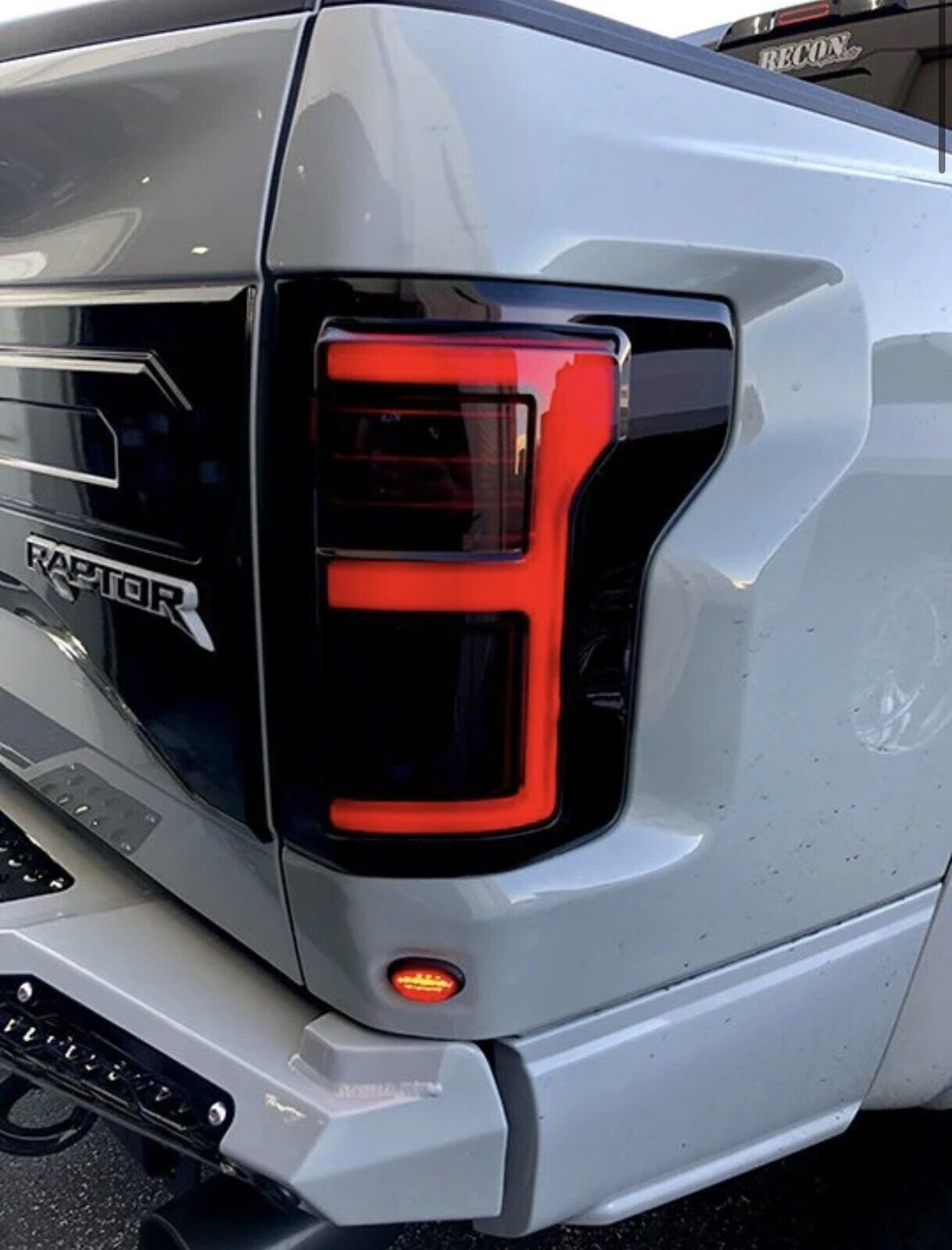 2015-2017 Recon 264268LEDBK Tail Lights Oled in for Ford F150/raptor Smoked - Image 1